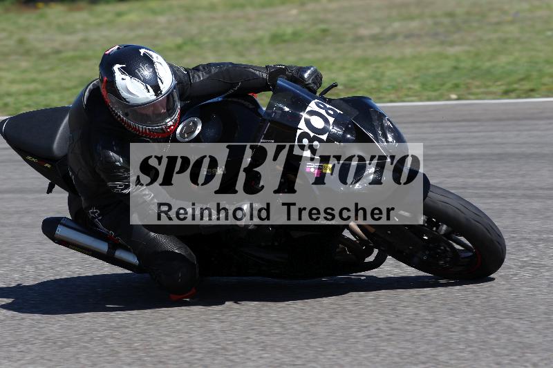 /Archiv-2022/07 16.04.2022 Speer Racing ADR/Gruppe gelb/808